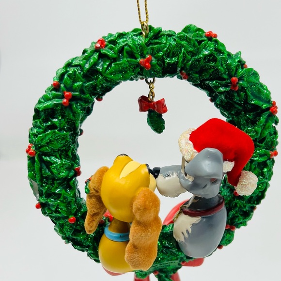 Disney Lady and the Tramp Ceramic Ornament - Picture 4 of 12